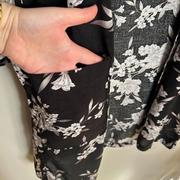 Spiritual Gangster Pool Wrap Kimono Coverup - Picture 11 of 13